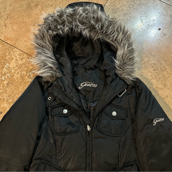 Vintage Guess Black Faux Fur Puffer w/ Buckles Size Xsmall - Picture 1 of 8